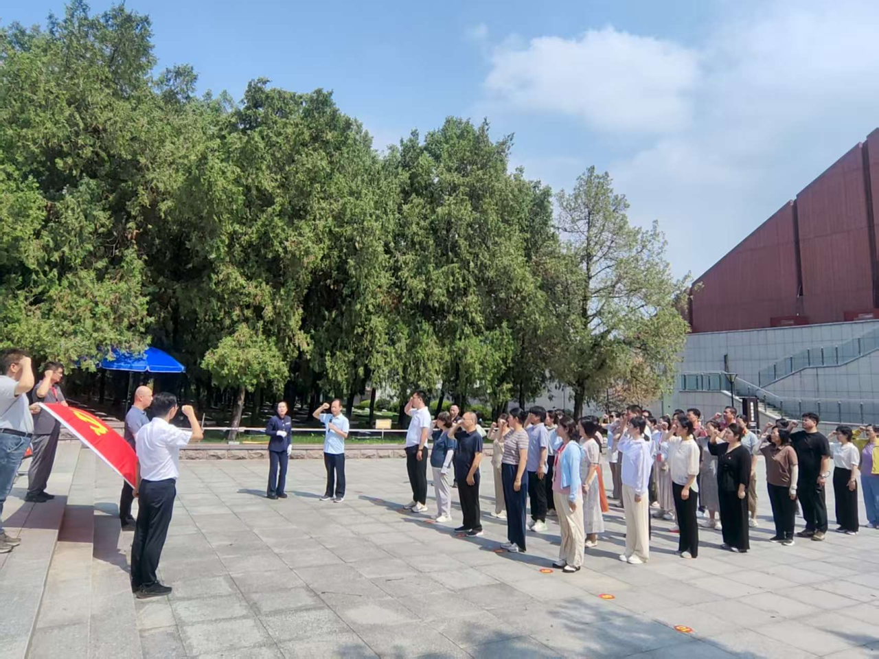 9ade3df2933c24286ec4be8cd3f5c853