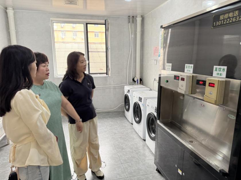 b5bdbe35d06f3a9984c76eaa400b32dd