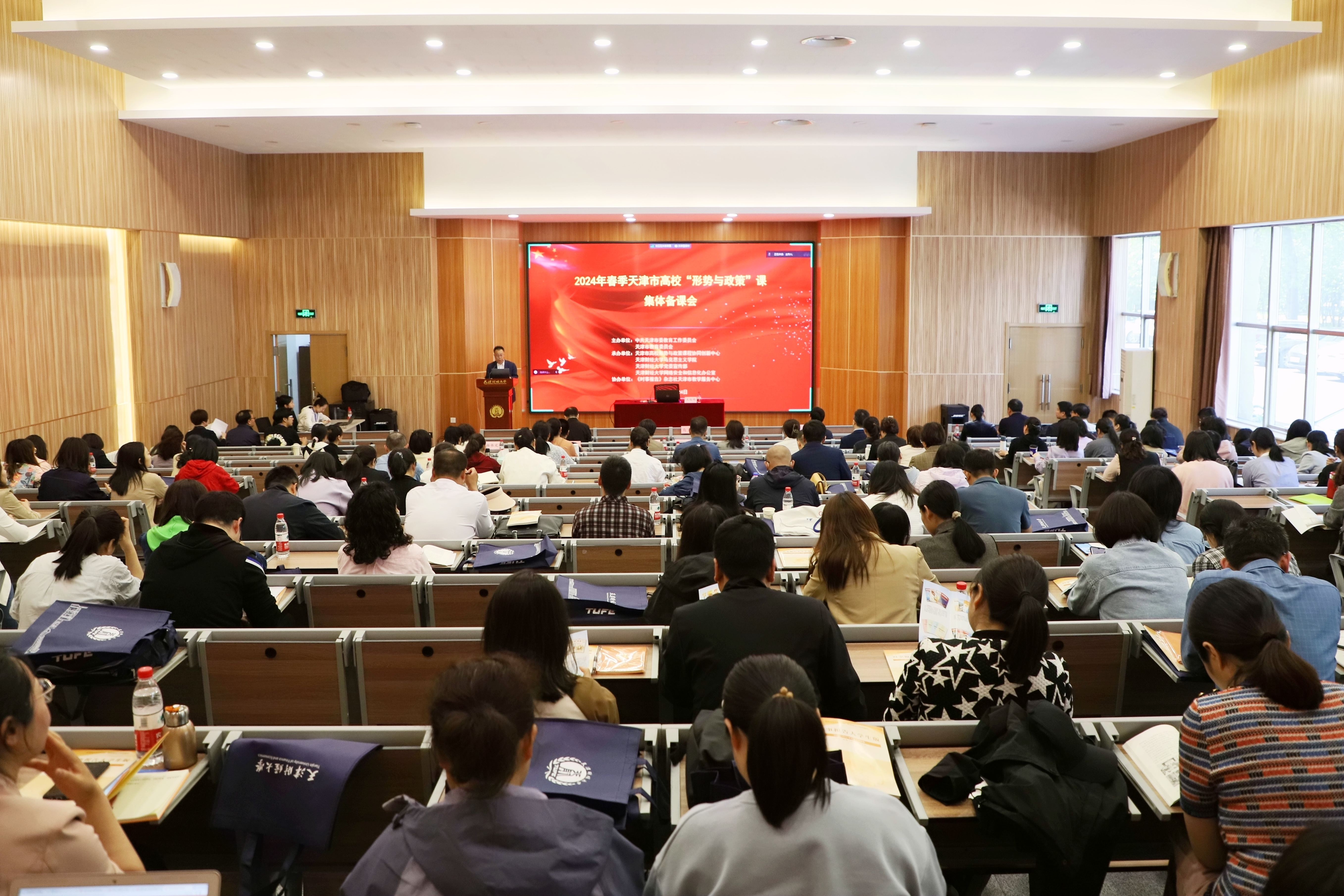 18417f5854308ca2aebcfbb31f9de189_